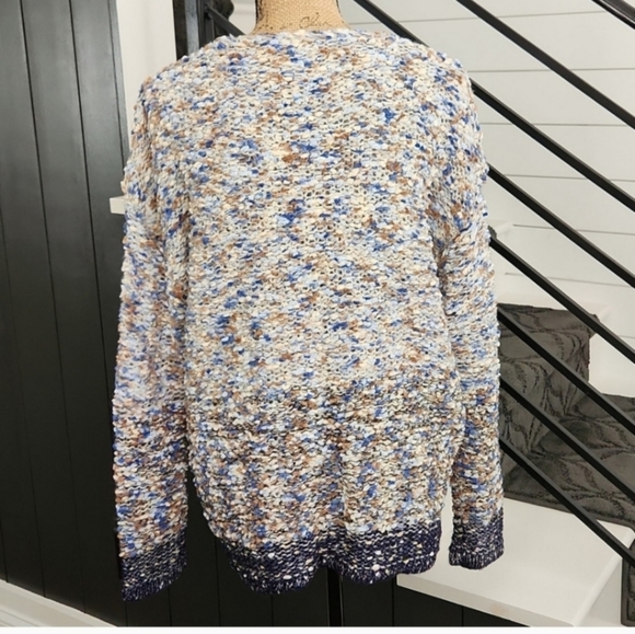 Easel Sweater - Picture 6 of 8